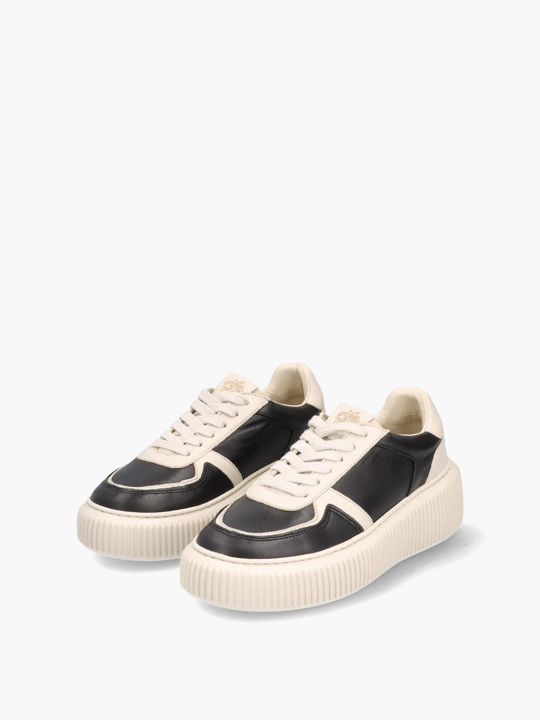 Sneaker weiß/schwarz, Bekleidung, Schuhwerk, Schuh, Sneaker, Leinwand