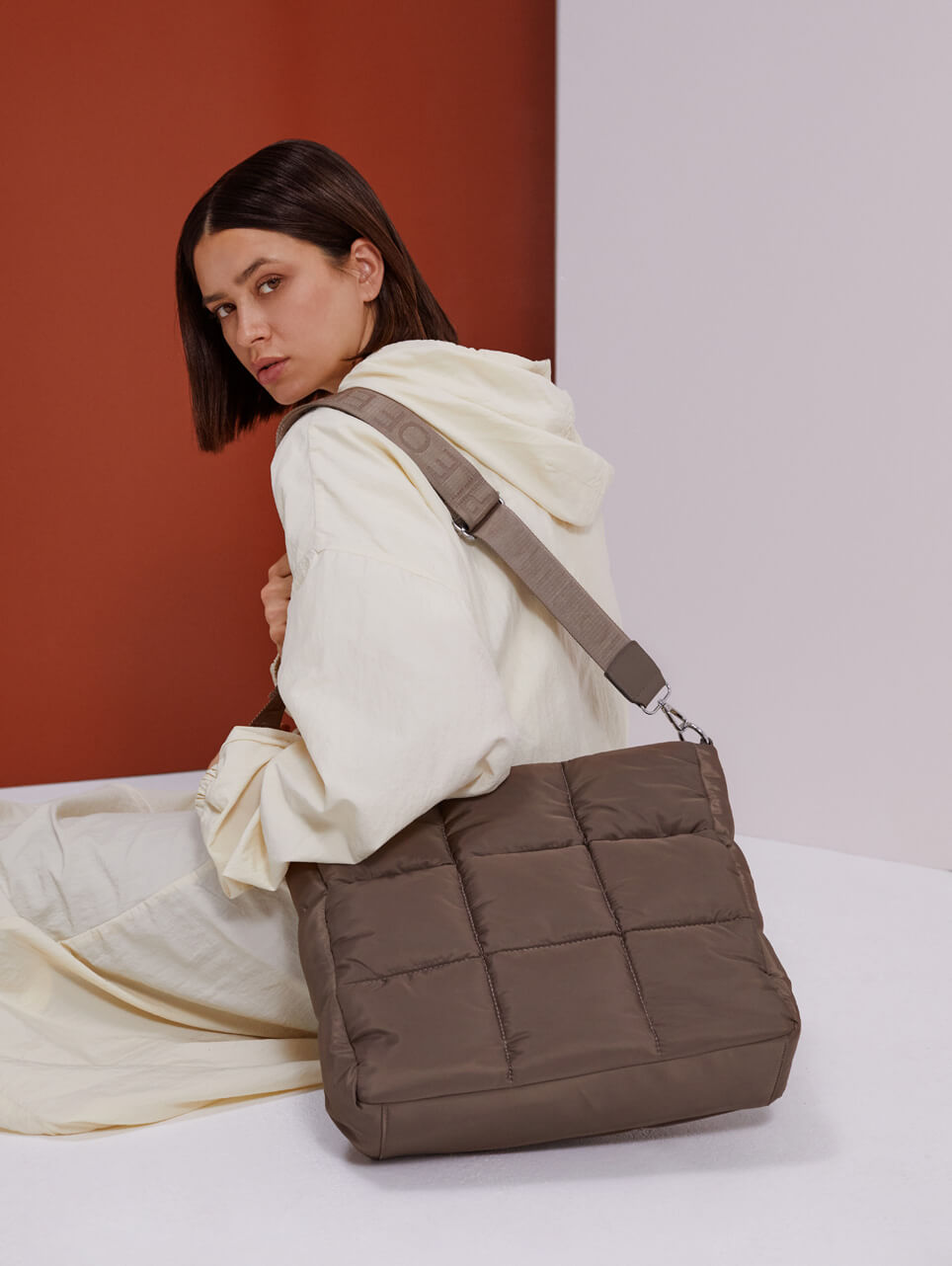 Tote Bag taupe, Zubehor, Tasche, Handtasche, Geldbörse, Person